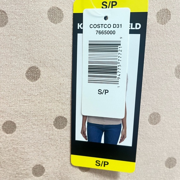 Baby pink Karl Lagerfield short sleeved sweater - Picture 5 of 6